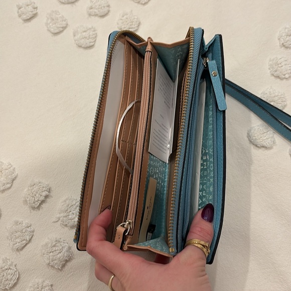 NWT Kate Spade Wallet - Picture 11 of 16